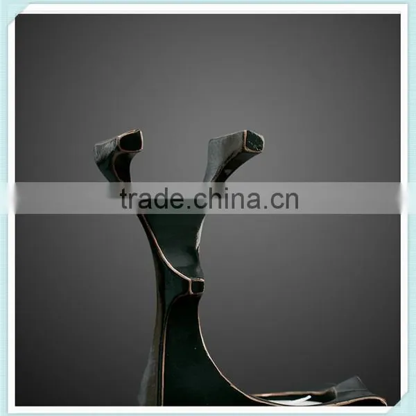 Resin Animal Shape Candle Holder Black Deer Candle Holder With Deer Shape Candle Stick photo-4