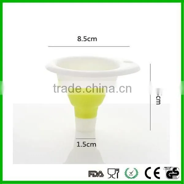 Food Grade Silicone Funnel Kitchen Tool Foldable Mini Funnel photo-5