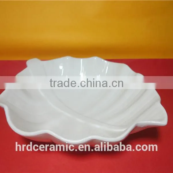 High Quality Star Hotel White Ceramic Large Sized Leaf Shaped Fruit Dish photo-4