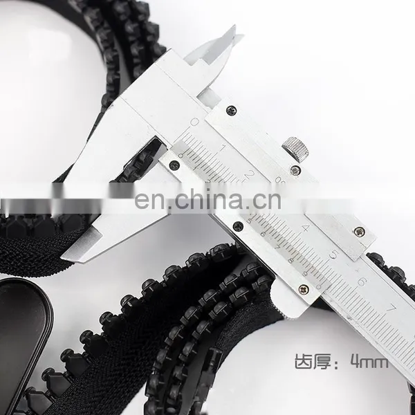 Black Long Chain Nylon Zipper Polyester Waterproof Zipper Factory Price Zipper photo-6