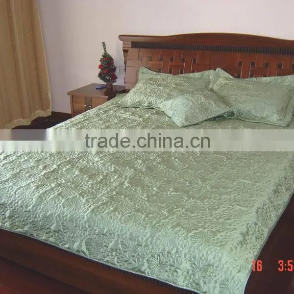 Quliting Factory Polyester Embroidered Quliting Comforter Bedding Sets photo-5