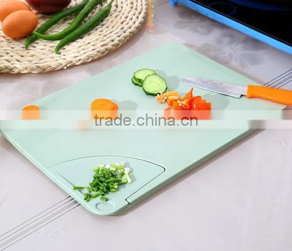 Multi-function Plastic Two-in-one Cutting Board photo-3