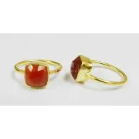 Red Onyx Bezel Setting 8*8mm Cushion Gold Plated Silver Ring photo-3