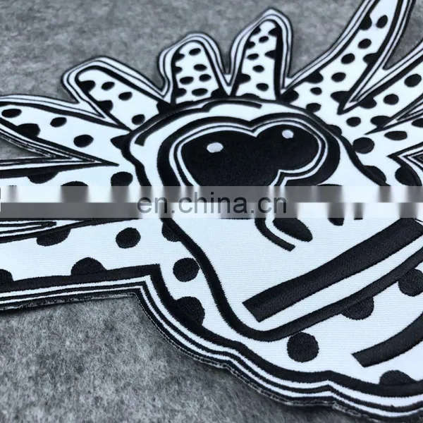 Customized Embroidery Badge Patch for Cloth photo-2