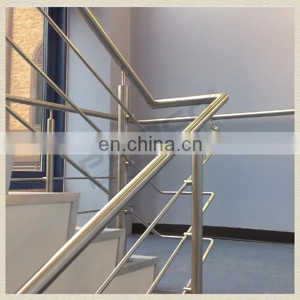 Competitive Factory Price Aluminium Wrought Iron Balcony Balustrade photo-3