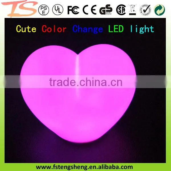 Soft PVC Heart Night Light With Color Changing Led Light Source photo-4