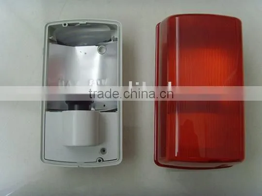 red bulkhead light