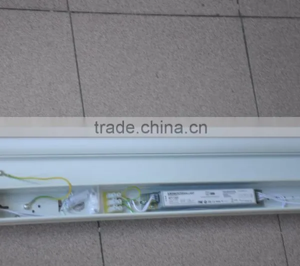 Aluminum Integrated Bracket Wall Mounted t8 Fluorescent Lamp photo-2
