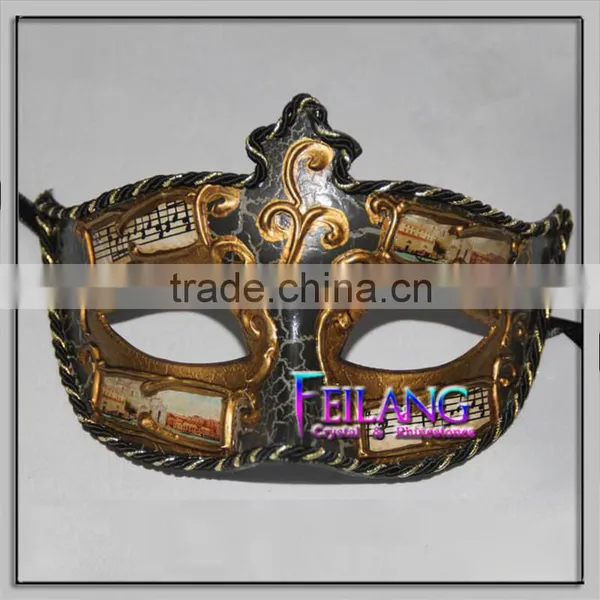 Painted Hlaf Face Halloween Venetian Mask photo-4