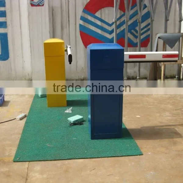 Straight Arm Stainless Steel Road Barrier Manufacturer photo-3