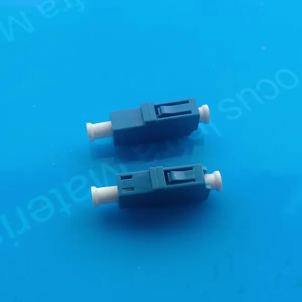 Fiber Optical Adaptor Fiber Optic Equipment Ftth Network Without Flange lc Upc Simplex SM SX lc Adapter photo-3