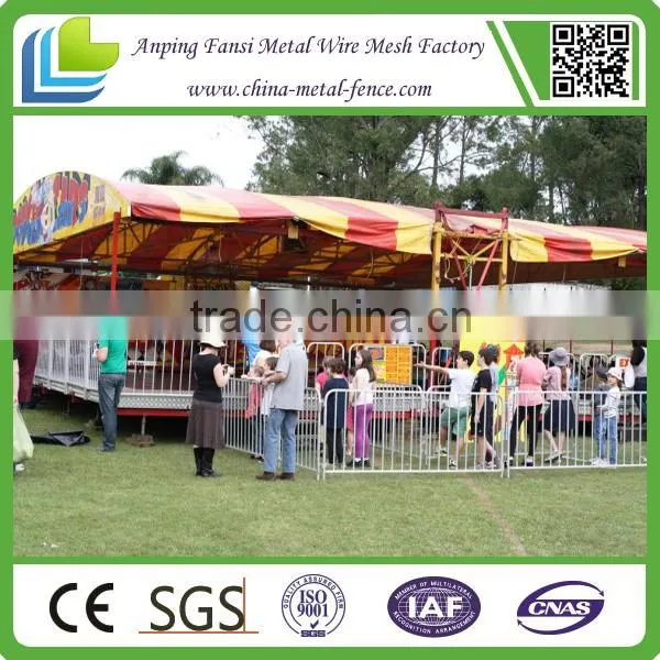 in China Hot New Product Portable Road Traffic Barricades for Sale photo-5