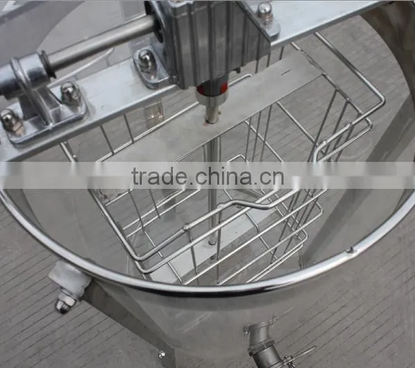 Two Frames Manual Transparent Plastic Honey Extractor Quality Choice photo-2