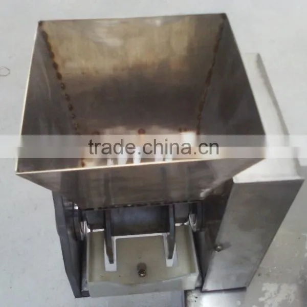 Commerical Making Machine/small Electric Dumpling Machine photo-2