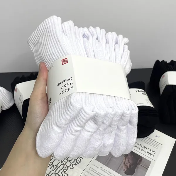Wholesale Basketball Soccer Sports Socks on Nanrenwei Store photo-4