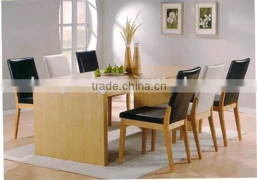 The Latest Design Waterproof Wooden Dining Room Furniture (DS-028)