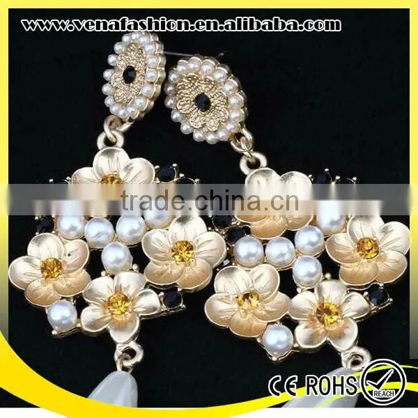 Hanging Indian Flower Tassel Artificial Pearl Earrings photo-4