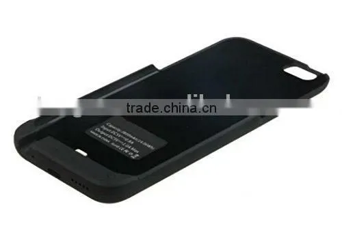 Protective Extended Rechargeable Power Case With Kickstand photo-5