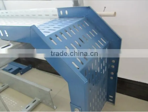 Professional Manufacturer Cable Tray Roll Forming Machine photo-4