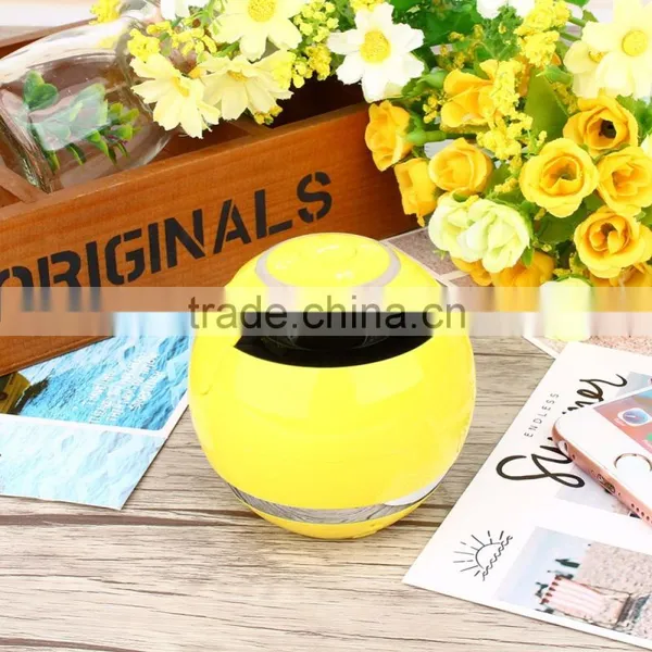 2017 New Products Mini Portable Bluetooth Speakers With fm Radio photo-4
