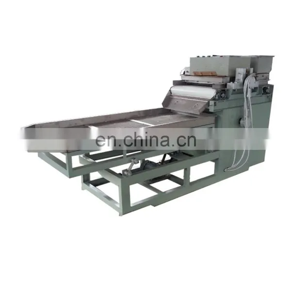 Industrial Peanut Crushing Machine Nut Crusher Machine Nut Chopping Machine photo-4