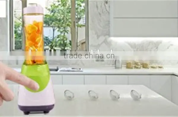 New Product 2016 Portable Juicer Blender Mini Hand Blender photo-6