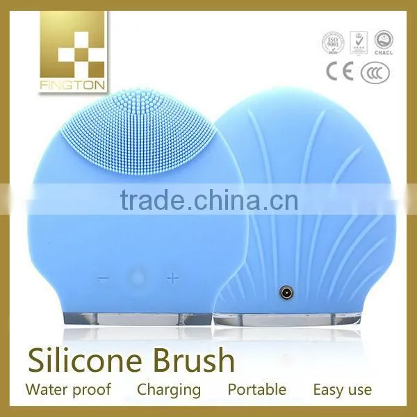 Made in China Washing Face Brush Silicone Brush Mini Size photo-3