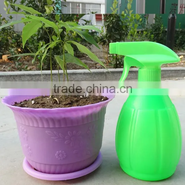 Plastic Trigger Water Mist Spray Bottle