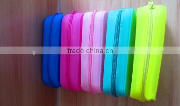 2014 Cotton Stationery Silicone Pencil Case for Teenagers