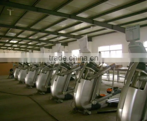 FBT100 Cross Trainer Elliptical Fitness Machine Digital Trainer photo-3