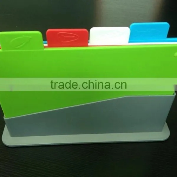 Plastic Pizza Cutting Board photo-3