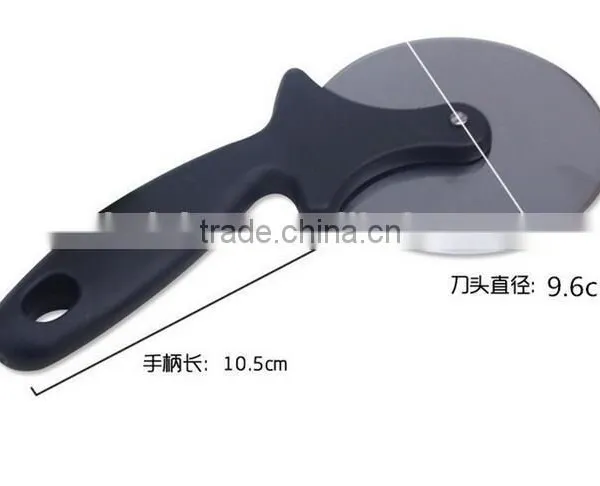 CY135 Stainless Steel Pizza Cutter With Handle Pizza Knife photo-4