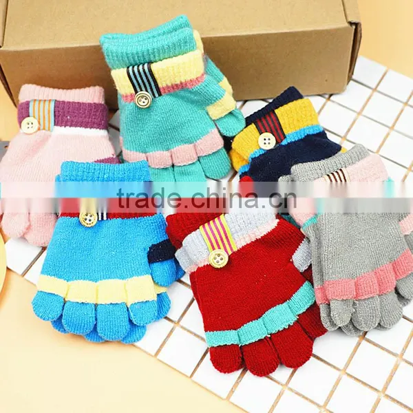 TC13017 Wholesale Cute Winter Kids Acrylic Gloves New Fashion Knit Five Fingers Gloves photo-5