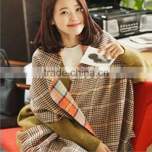 Classic Fashion Jacquard Checked Plaid Acrylic Long Double Side Scarf Stock photo-5