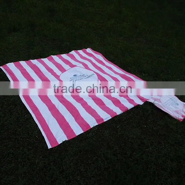 Cotton Flannel With Brush Reactive Printing Customized Logo 3 in 1 Blanket Into Tote With Carry Bag Beach Blanket photo-4