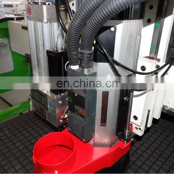Singapore Imported of Jinan Auto Loading and Uploading Cnc Router photo-3