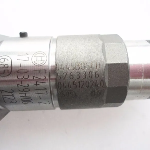 High Performance Diesel Engine Common Rail Fuel Injector 5263306 0445120240 photo-5