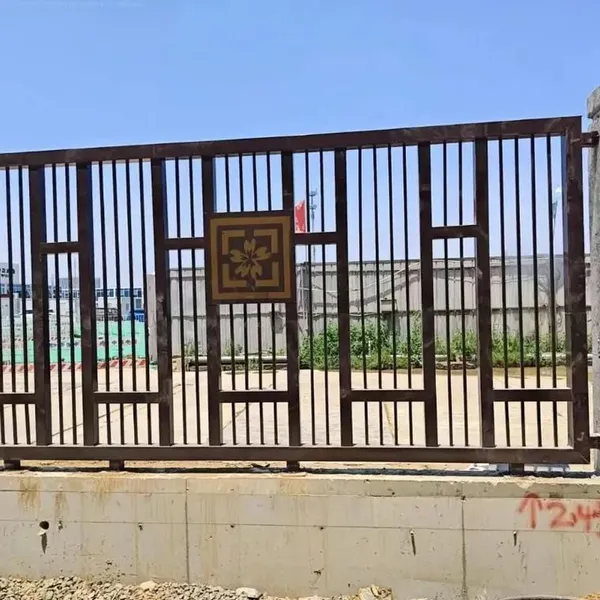Zinc Coated Steel Spear Top Fence Panel for Outdoor Decorative Security photo-4