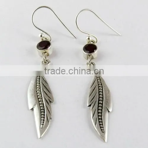 Floret !! Red Garnet 925 Sterling Silver Earring, Gemstone Silver Jewelry, Handmade Silver Jewelry photo-2