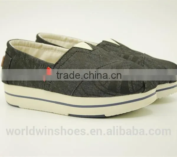 High platform canvas espadrille