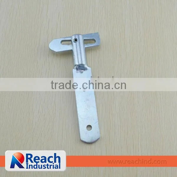 Zinc Plated Forged Truck Anti Luce Pattern Fastener photo-2