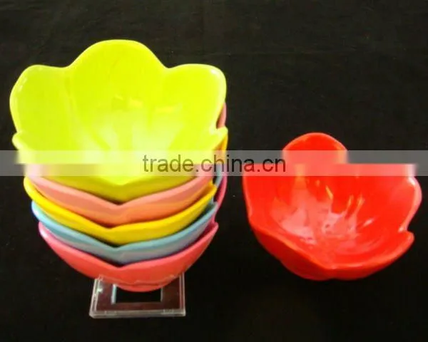 Flower Shaped Melamine Salad Bowl photo-2
